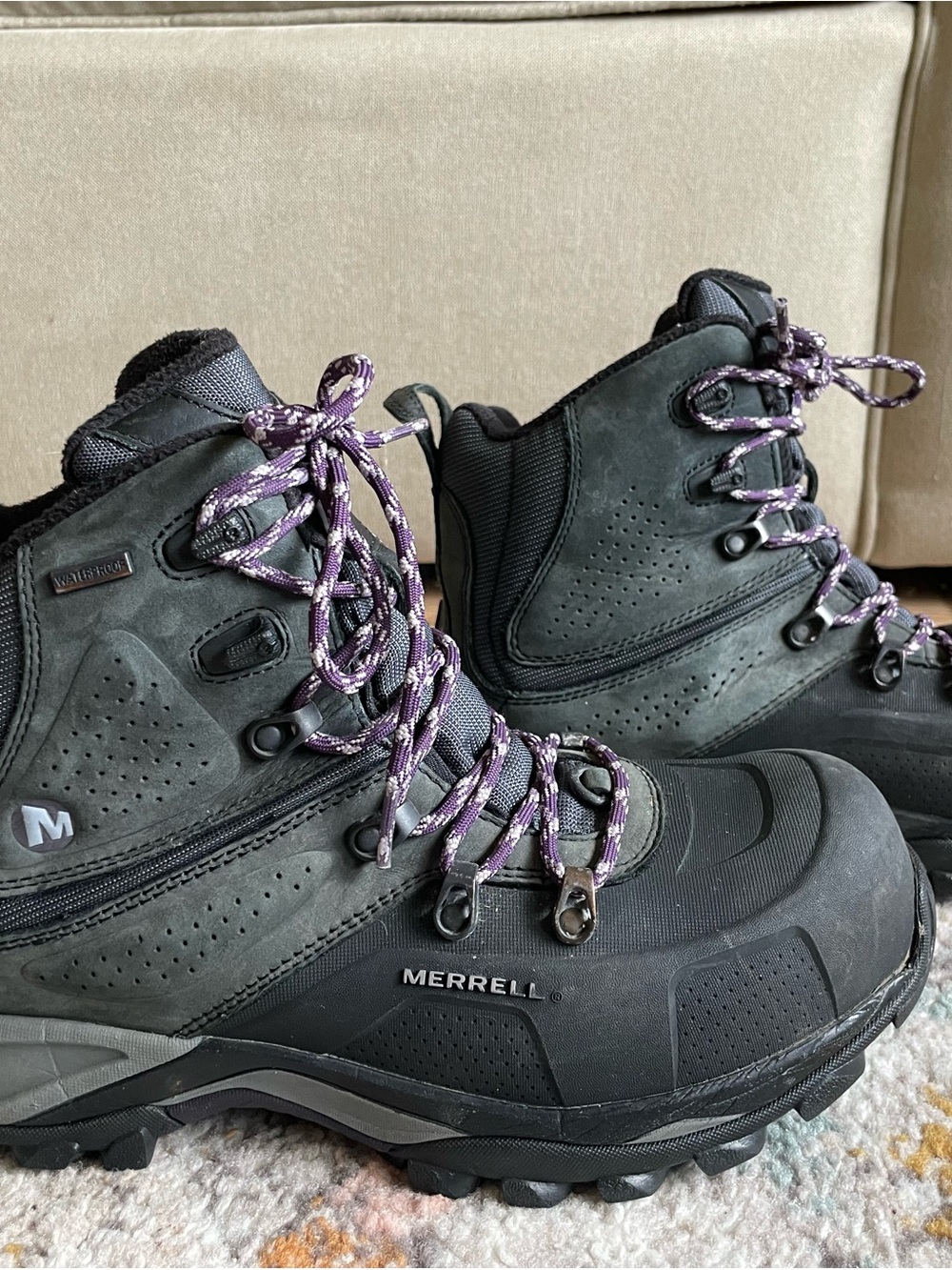 Merrell Whiteout 8 Waterproof winter hiking boots in black with purple laces